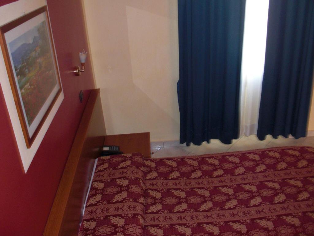 Hotel Legnano Exterior photo